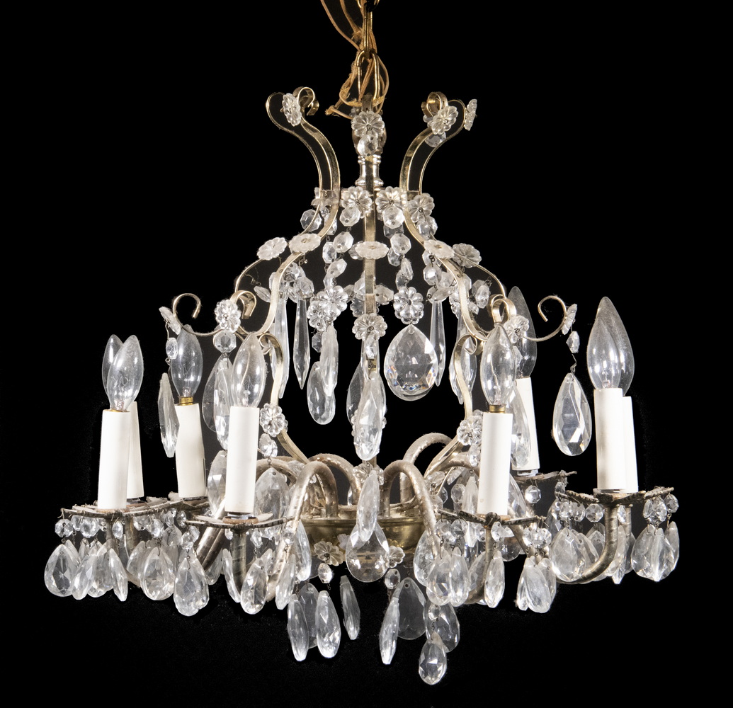 SMALL ITALIAN STYLE CRYSTAL CHANDELIER 2d6760