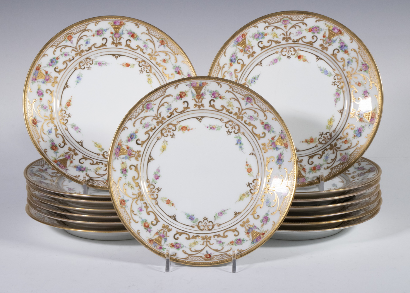 (15) DRESDEN PORCELAIN DESSERT PLATES