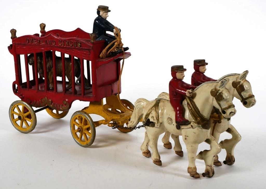 OVERLAND CIRCUS WAGON WITH LIONCast 2d685c