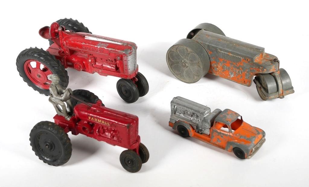 VINTAGE METAL TOY VEHICLESLot of