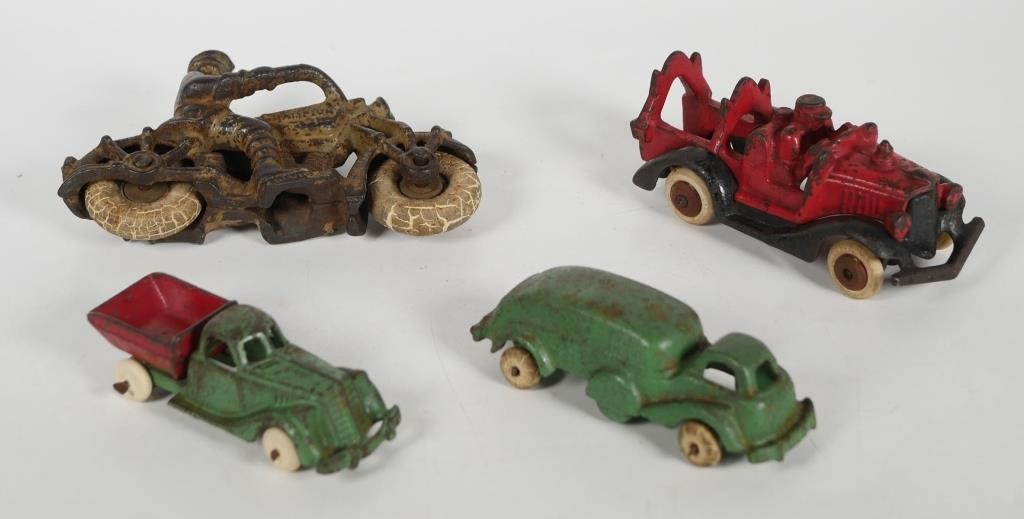 ANTIQUE CAST IRON TOYSFour piece cast