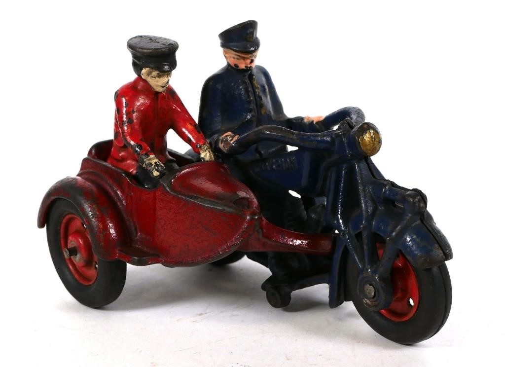 CAST IRON CHAMPION POLICEMAN MOTORCYCLE 2d690d
