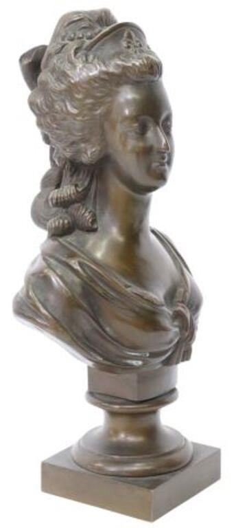 PATINATED BRONZE BUST OF MARIE ANTOINETTEPatinated