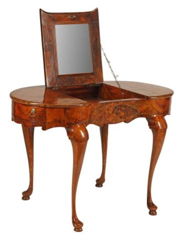 ITALIANATE LIFT-TOP VANITY DRESSING