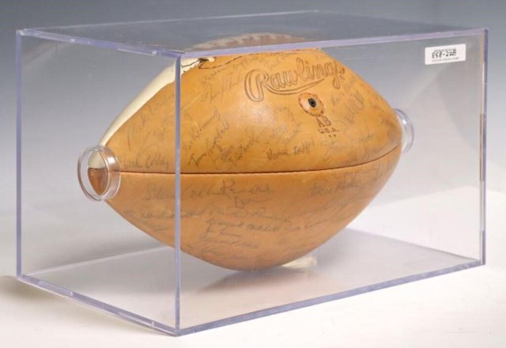 U OF TEXAS SIGNED 1977 TEAM FOOTBALL