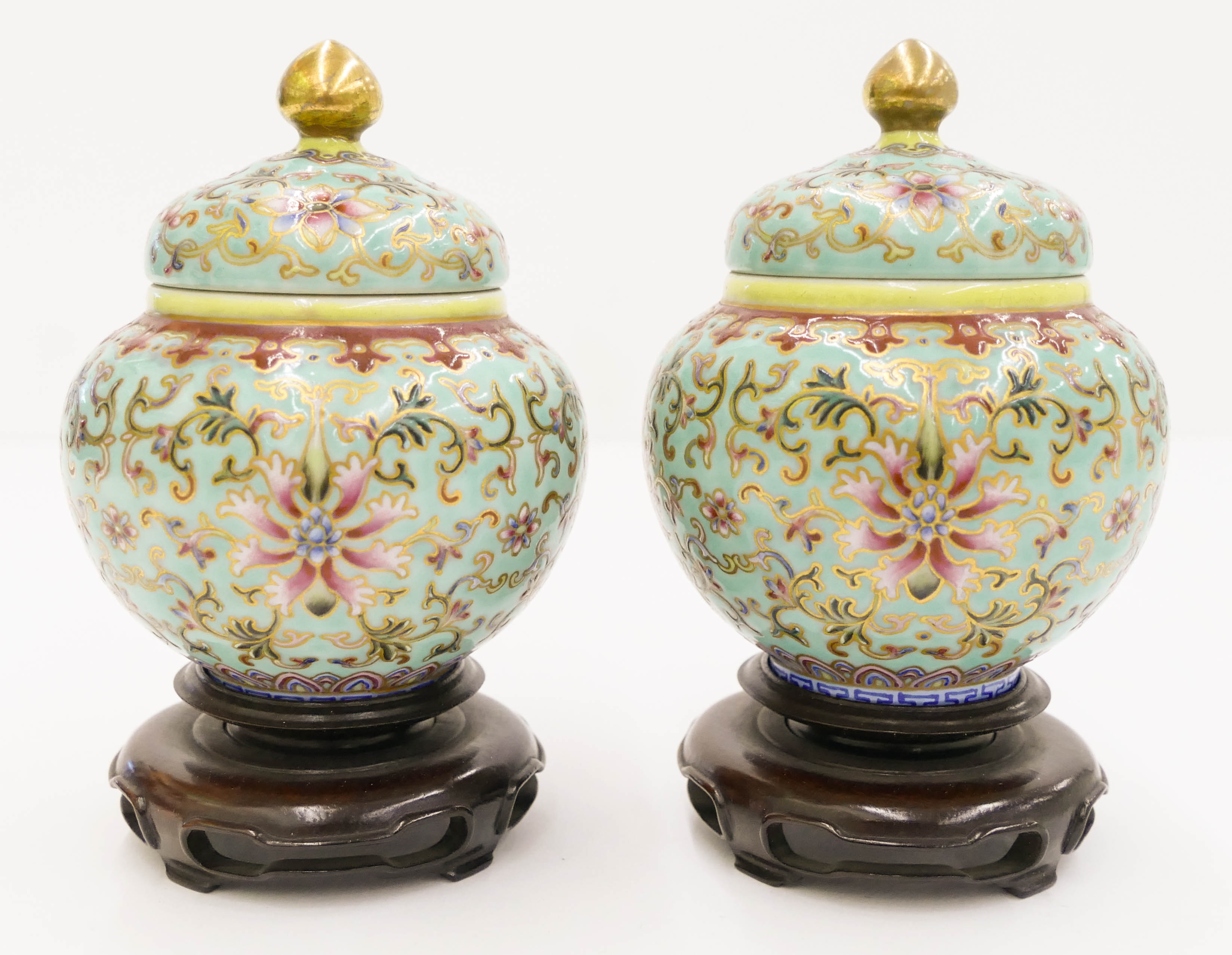 Pair Chinese Qianlong Famille Rose 2d72ff