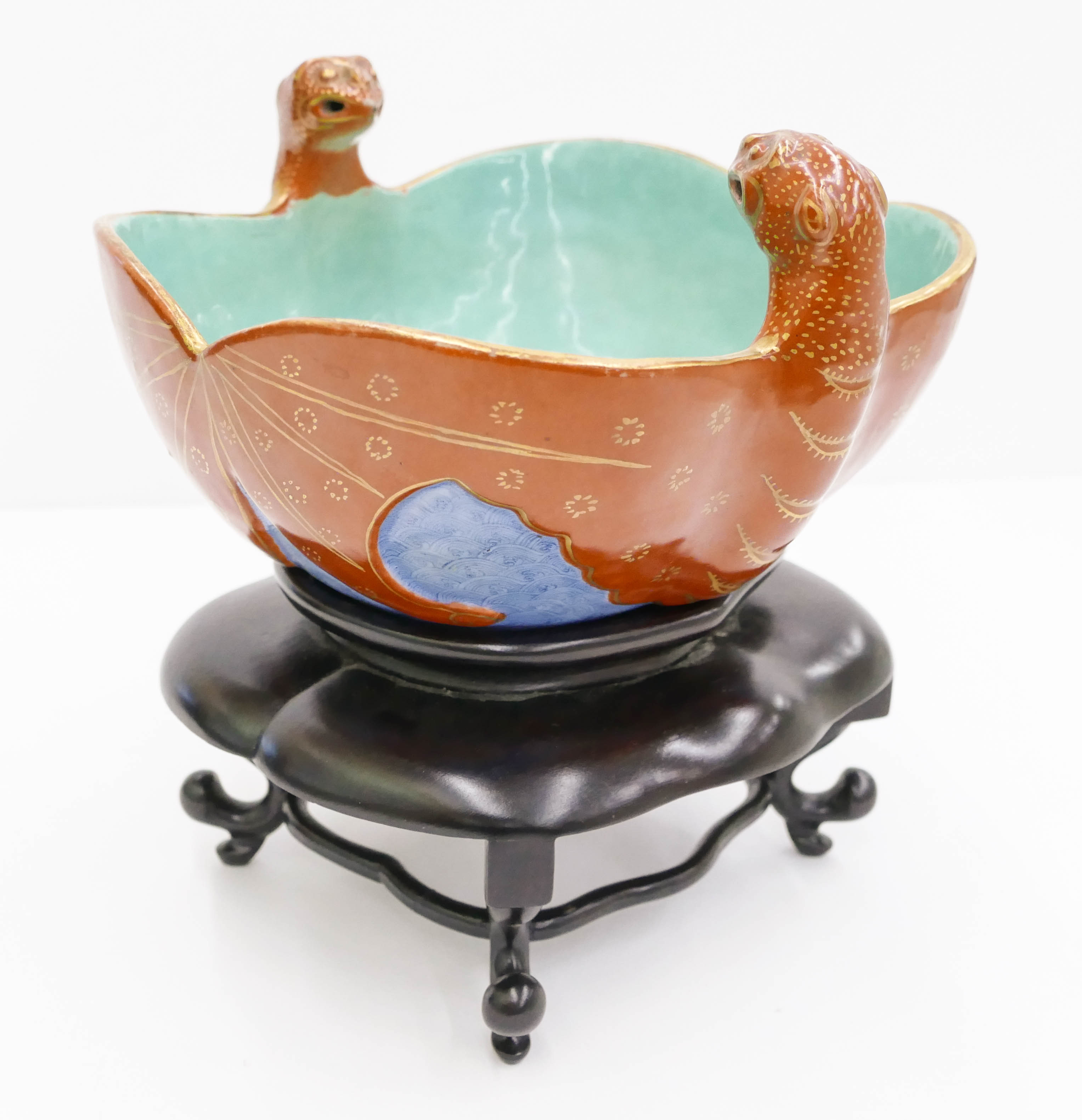 Chinese Daoguang Fencai Double Bat Bowl