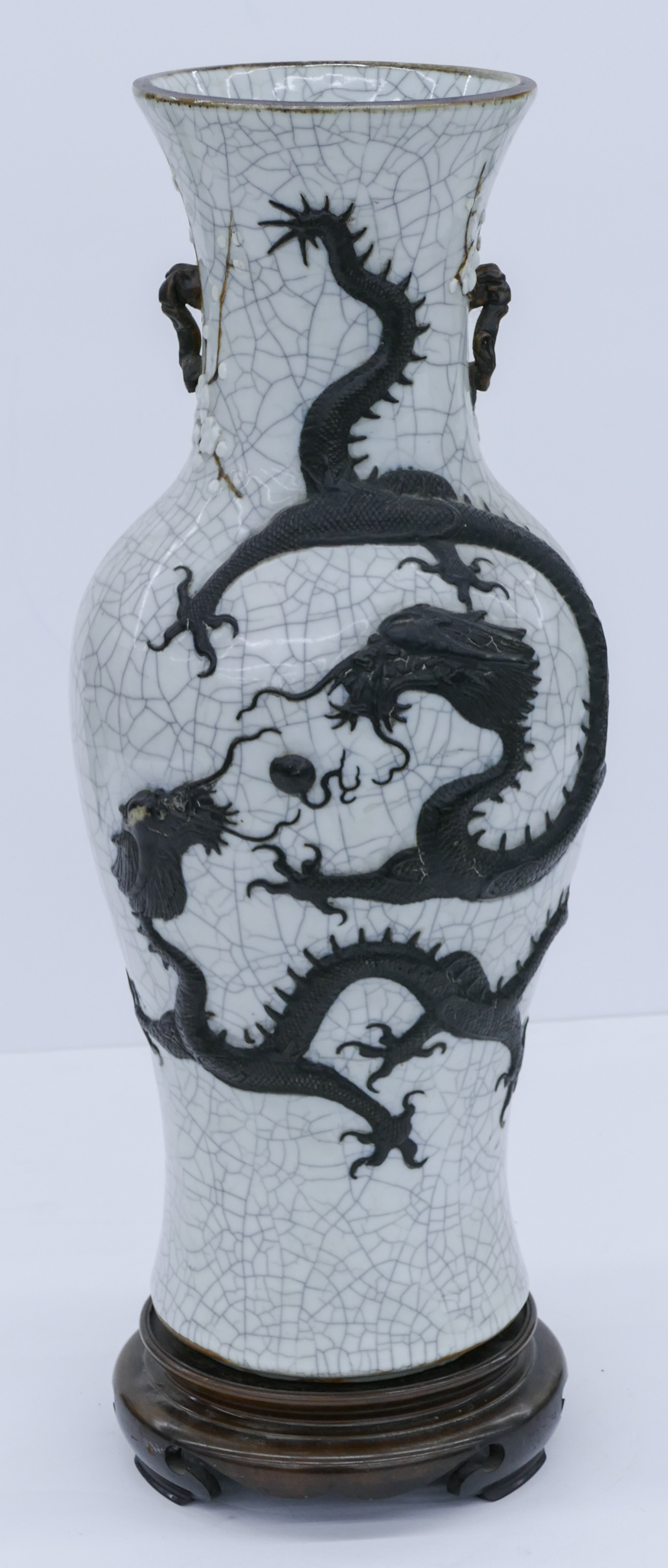 Chinese Qing Nanking Crackle Dragon 2d7318