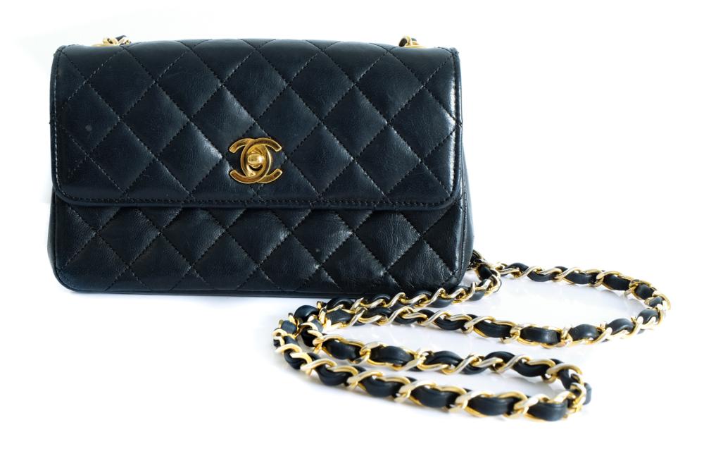 CHANEL BLACK QUILTED LAMBSKIN MINI