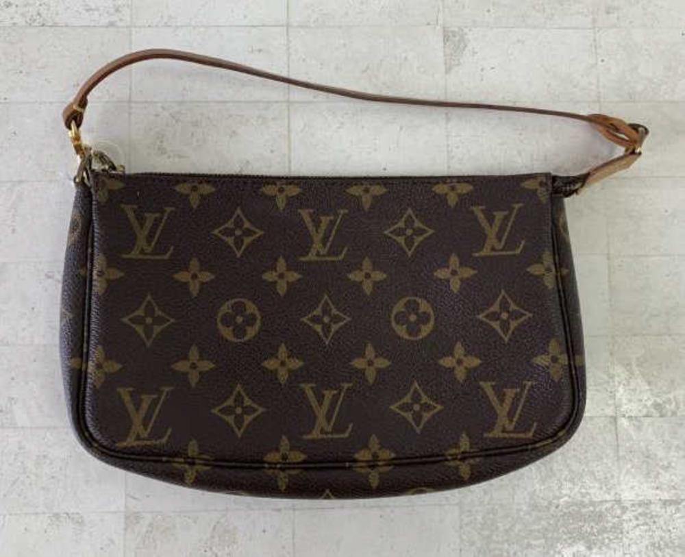 LOUIS VUITTON BROWN ACCESSORY POUCHLouis 2d5450