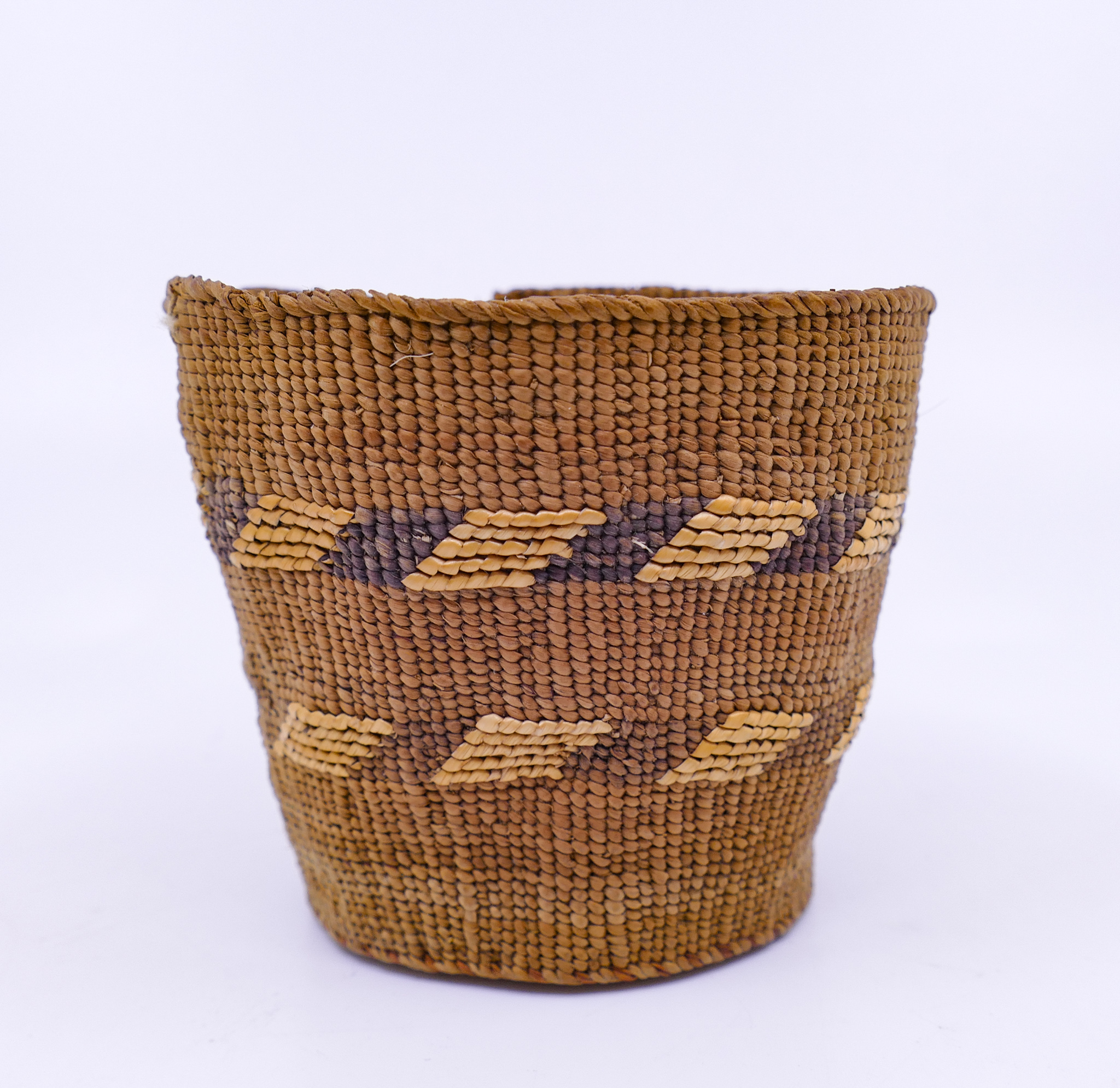 Antique Tlingit Small Indian Basket  2d5f5b