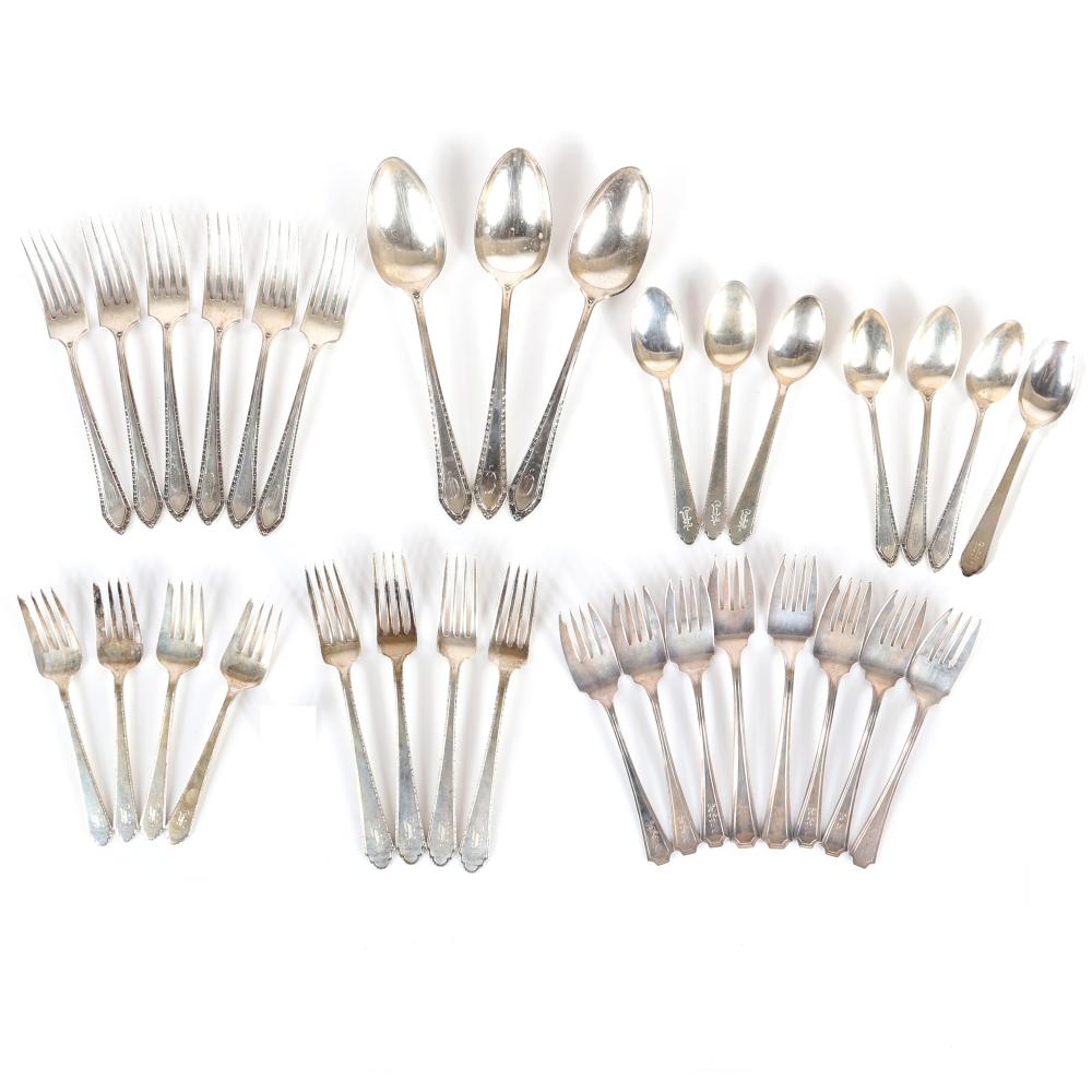 ASSORTED 32 PIECE STERLING SILVER 2d8cdb