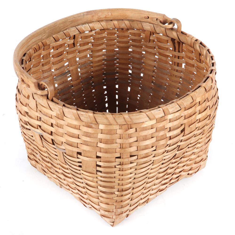 LARGE VINTAGE WOVEN BASKET WITH