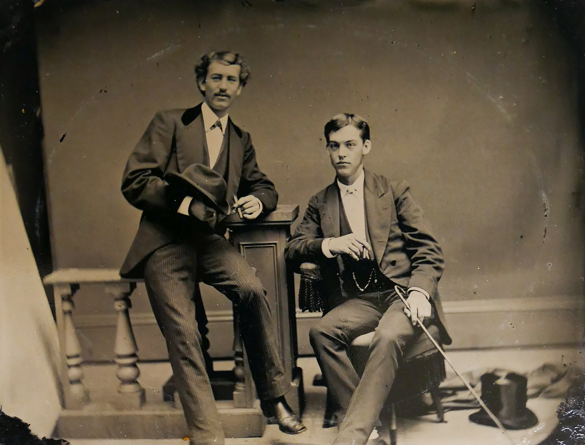 Half Plate Tintype of Two Young 2d9a68
