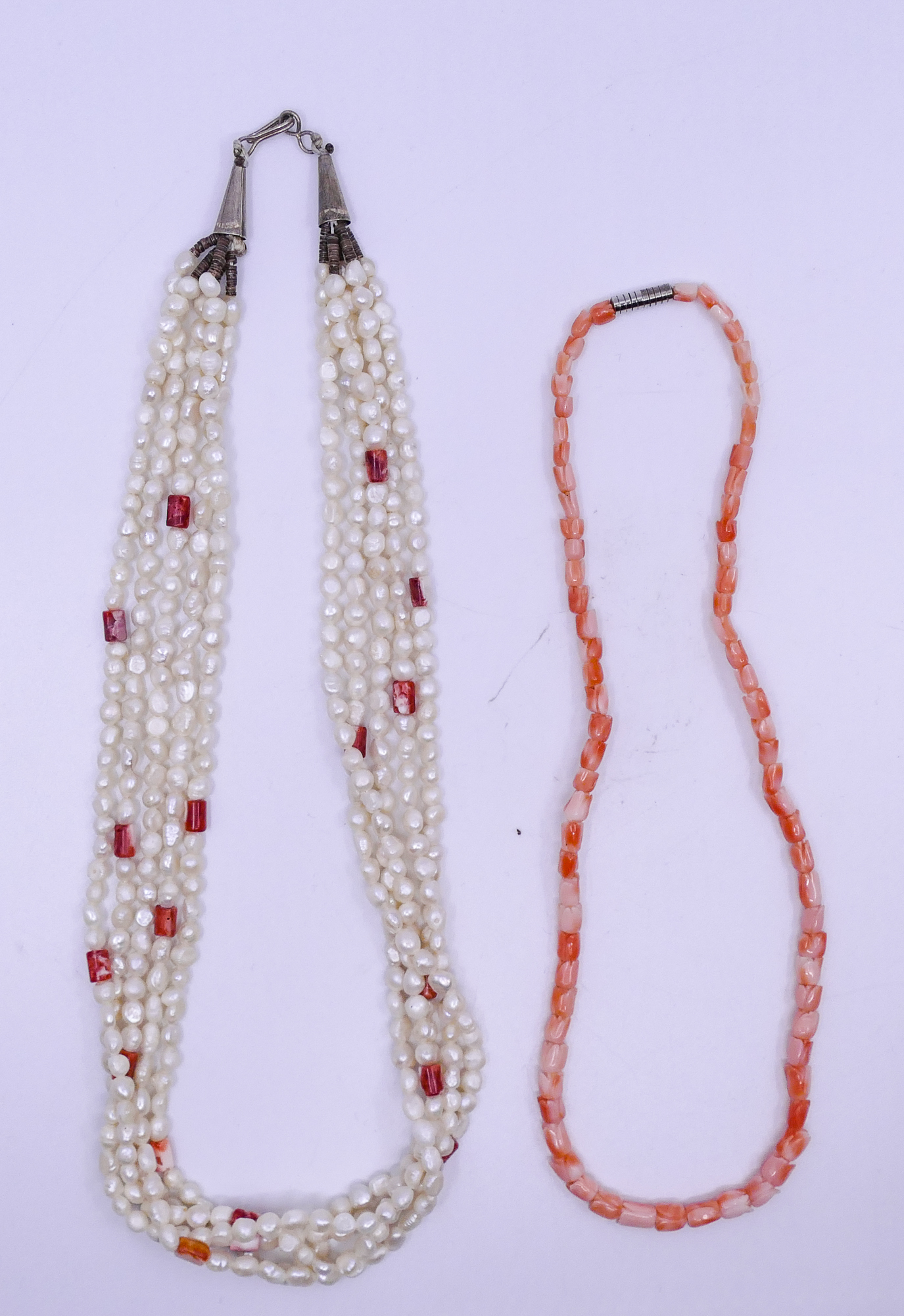 Box 2pc Coral Real Pearl Necklaces 2d9de2