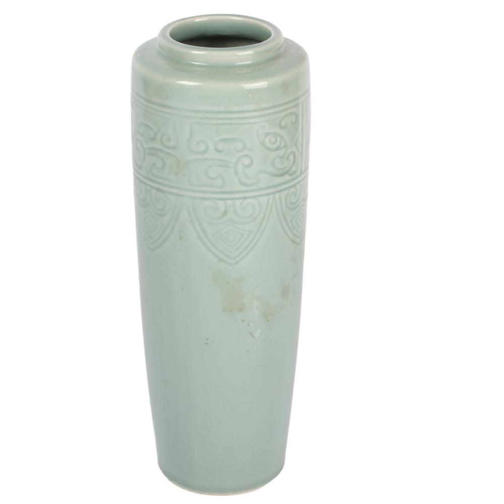 CHINESE ARCHAISTIC CELADON HIGH