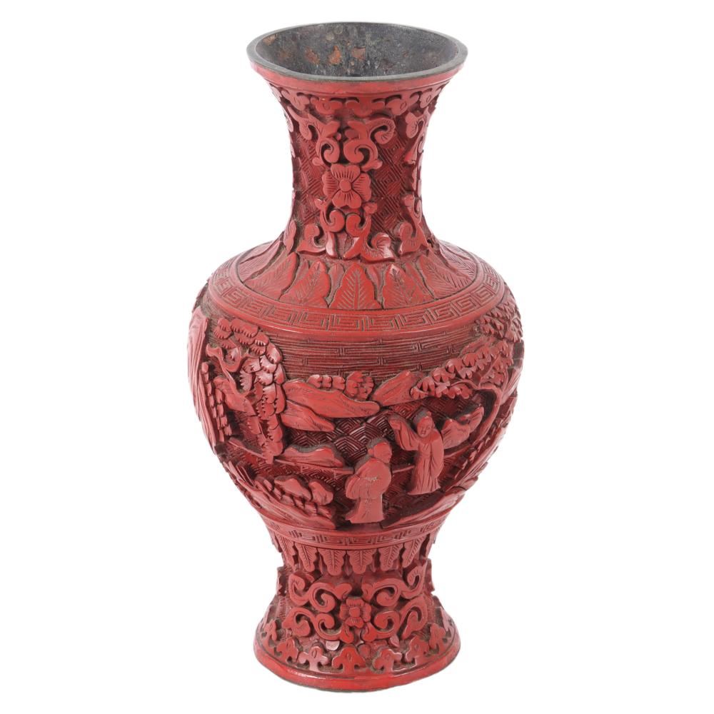 CHINESE CINNABAR VASE WITH CARVED 2d8663