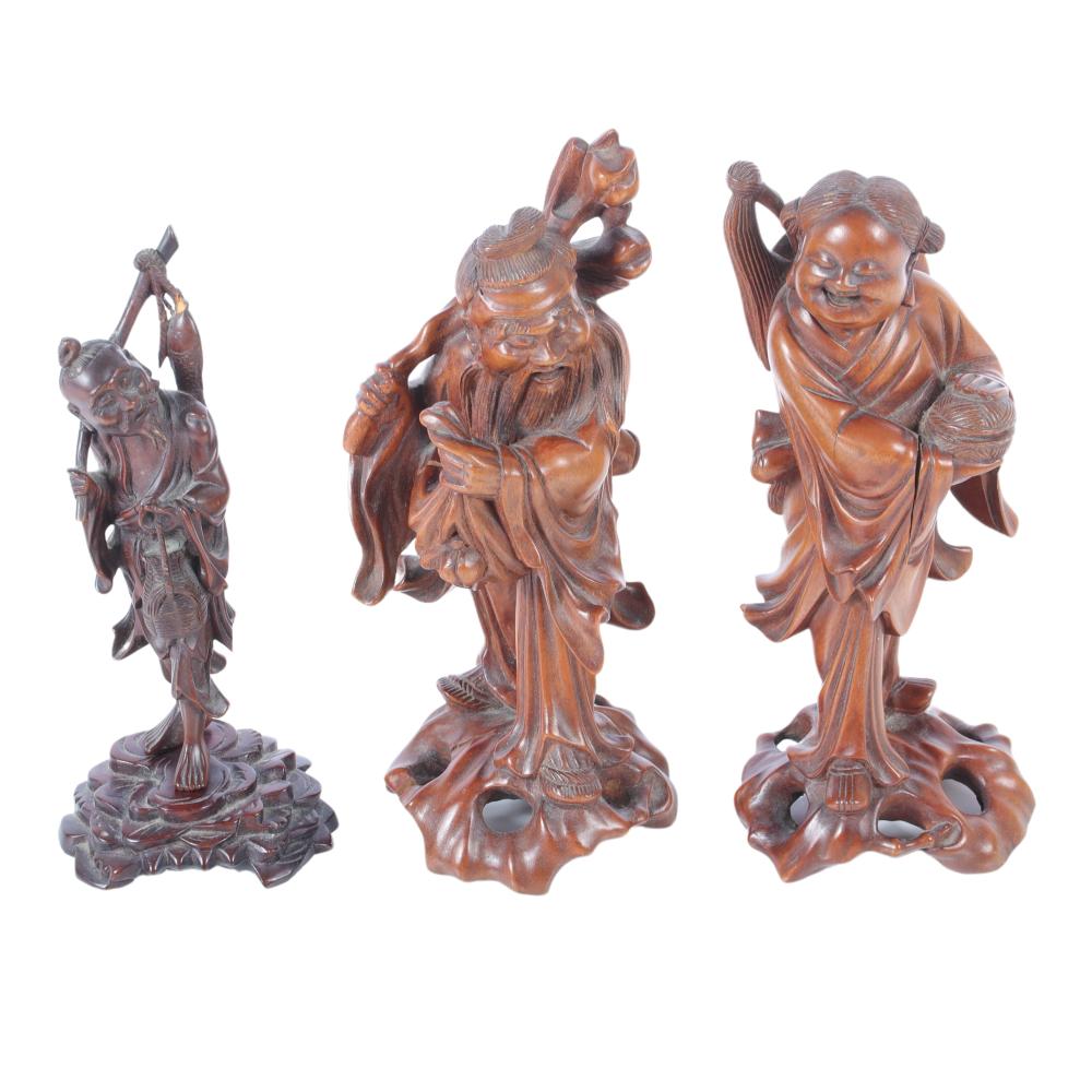 THREE JAPANESE CARVED WOOD FIGURES  2d866a