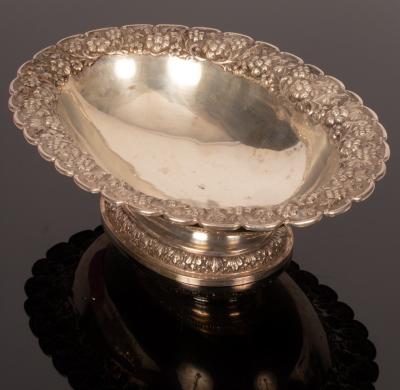 An Indian white metal oval fruit 2db06a