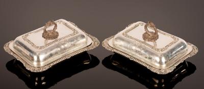 A pair of George III silver entr e 2db0a5