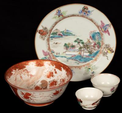 A Chinese famille rose plate, Qing