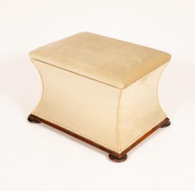 A Victorian box ottoman of rectangular 2db22f