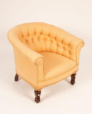 A Victorian tub shaped armchair 2db234