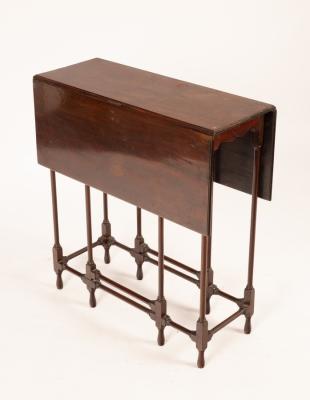 A George III spider gateleg table  2db2bb