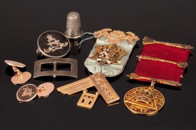 A 10k gold and paste set Masonic