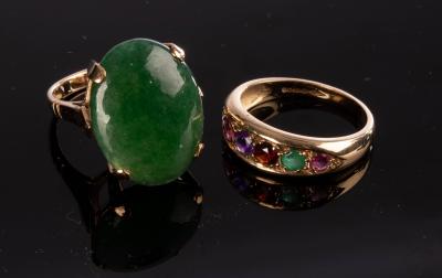 A multi gem set six stone ring  2db7c3