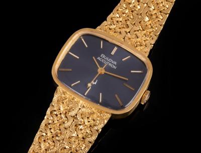 An 18ct gold Bulova Accutron wristwatch,