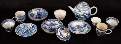 A group of Chinese blue and white 2db8ab