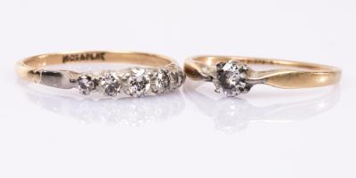 A diamond five-stone ring, the