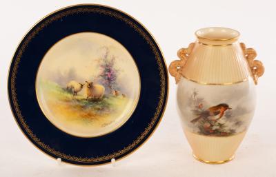 A Royal Worcester vase painted 2dbbce