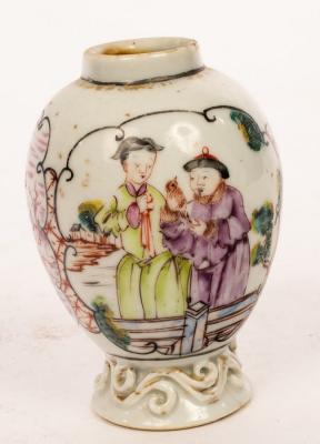 A late 18th Century Chinese porcelain 2dbc16