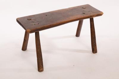 A rectangular rustic elm stool 2dbd4c