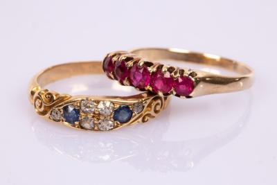 A Victorian sapphire and diamond 2dbe8e