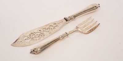 A pair of Victorian silver fish 2dbece