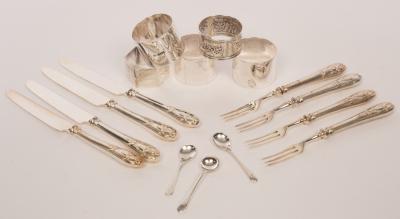 A set of four silver handled fruit 2dbed5