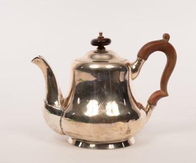 A 19th Century German silver teapot  2dbeec