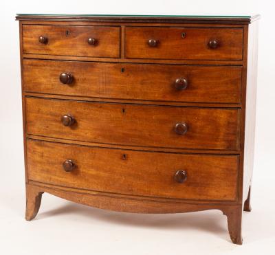 A Regency mahogany bowfront chest 2dc0fb