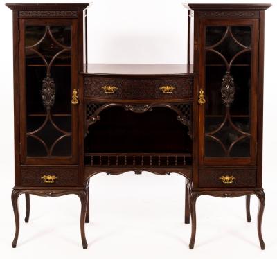 An Edwardian mahogany display cabinet 2dc13b