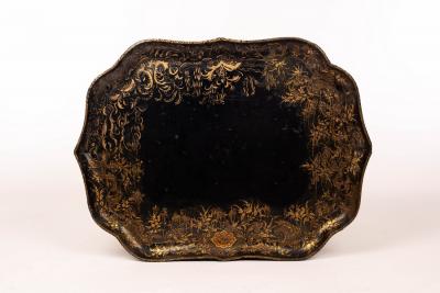 A black lacquer tray, Clay, King