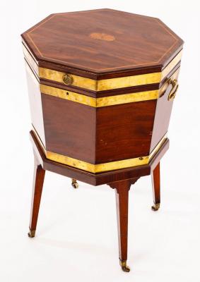 A George III mahogany and brass 2dc68f