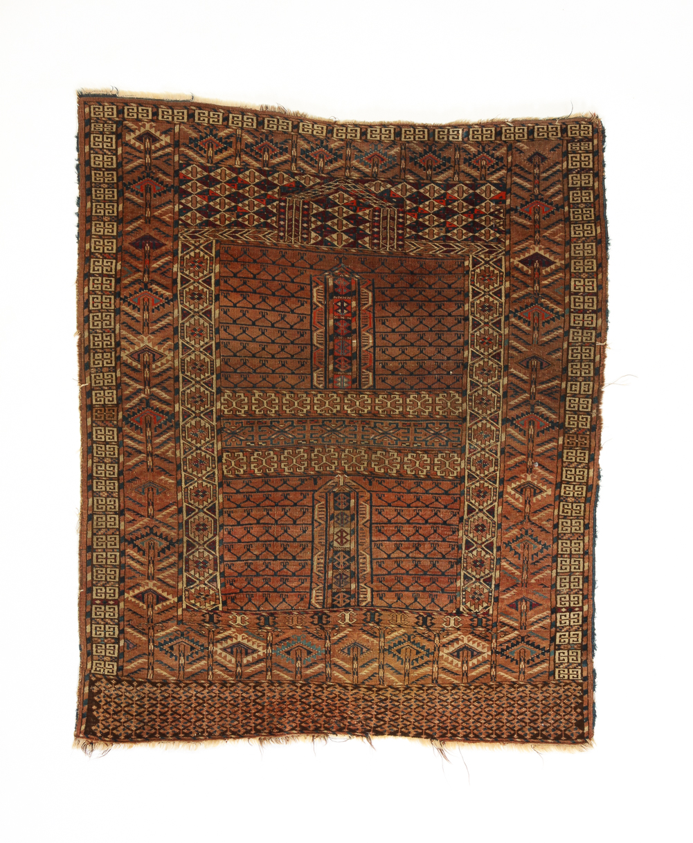 TURKMEN TEKKE ENSI RUG. Mid 19th