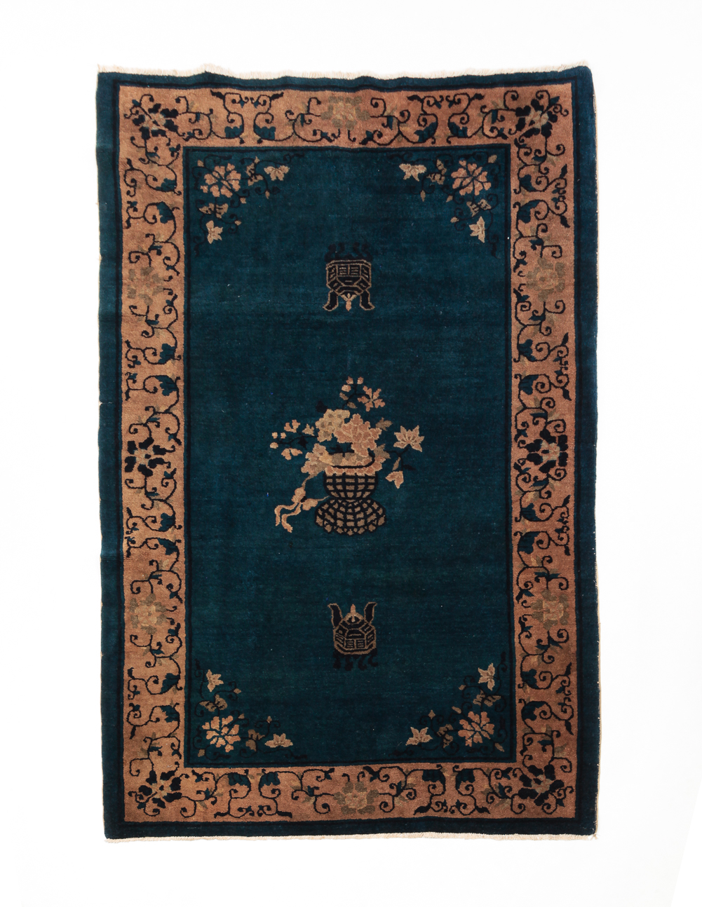 CHINESE PEKING RUG. Ca. 1910. Blue