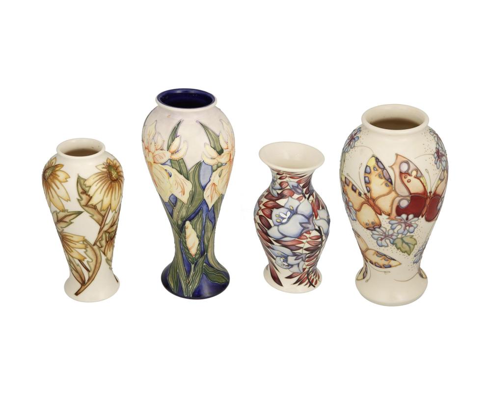 A GROUP OF MOORCROFT POTTERY VASESA 2dad2f
