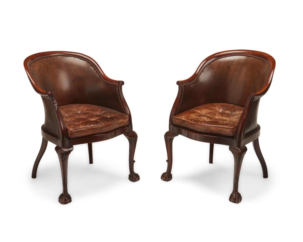 A PAIR OF CHIPPENDALE STYLE BUCKET 2daf36