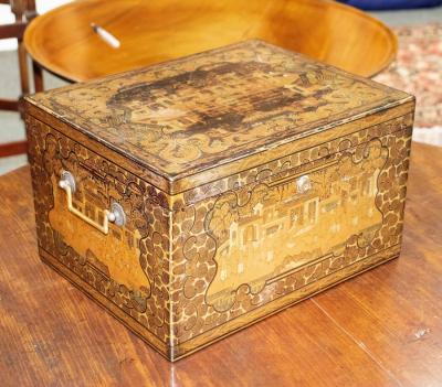 A 19th Century chinoiserie tea caddy,