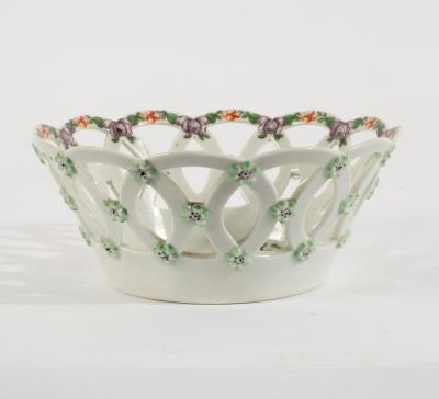 A Worcester circular basket, circa 1760,